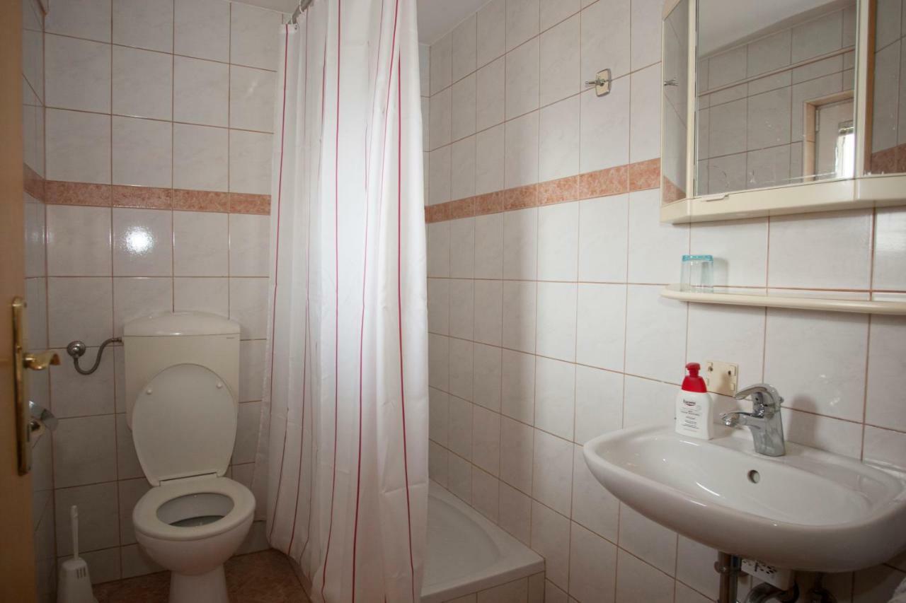 Guest House Celan Spodnja Hajdina Екстериор снимка