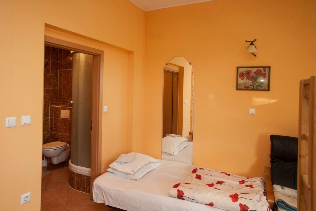 Guest House Celan Spodnja Hajdina Екстериор снимка