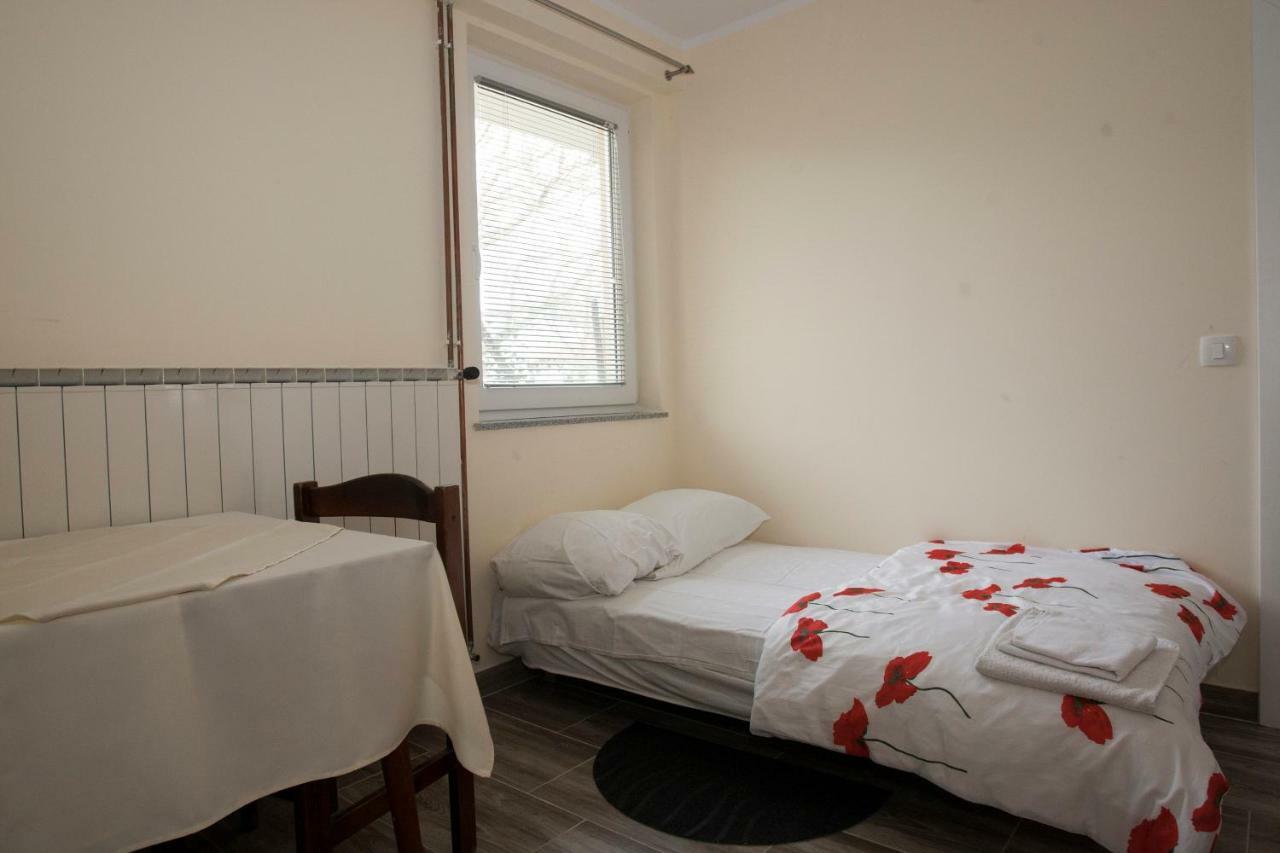 Guest House Celan Spodnja Hajdina Екстериор снимка