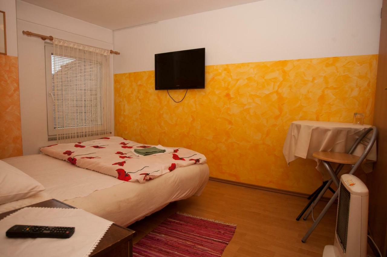 Guest House Celan Spodnja Hajdina Екстериор снимка