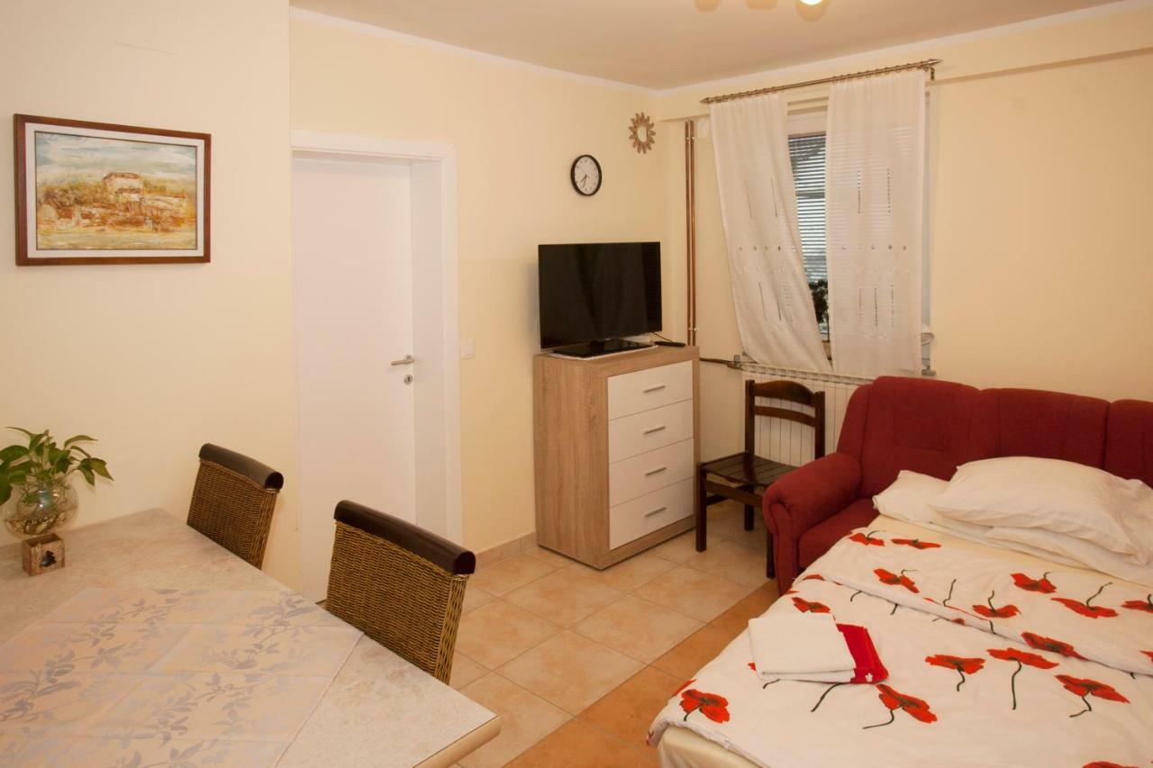 Guest House Celan Spodnja Hajdina Екстериор снимка